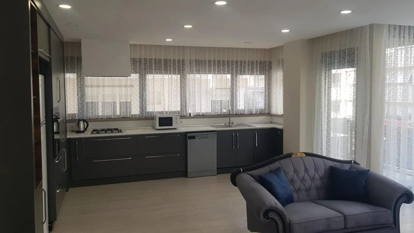אנטליה 6 Central Location, Close To Beaches And Anywhere טורקיה
